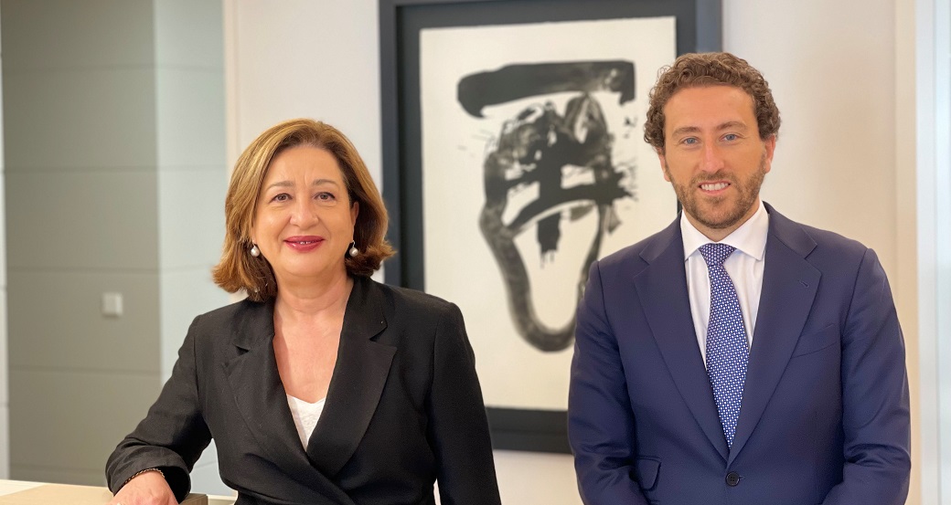 La Firma promociona a socio a Fabio Virzi y nombra a Araceli Leyva nueva secretaria general
